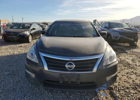 2014 Nissan Altima 2.5 z USA, uszkodzony, nr VIN 1N4AL3AP6EN238833